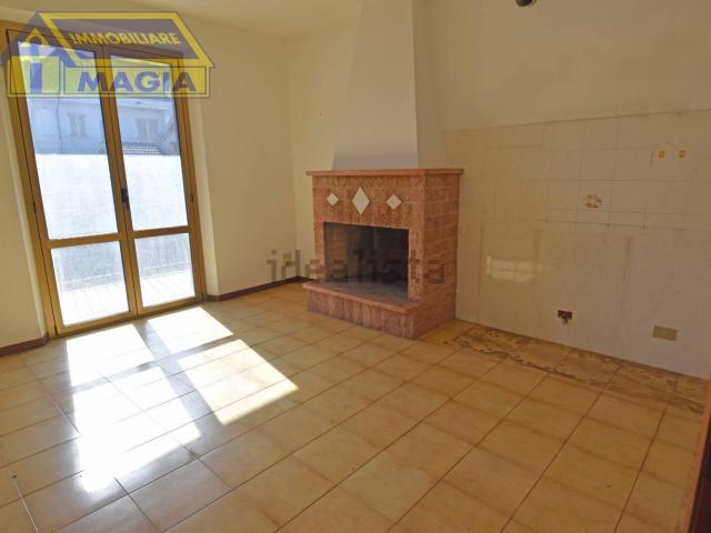 Villetta indipendente in vendita di 230 m² in Via Torino, 150