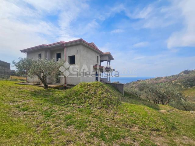 Villetta indipendente in vendita di 230 m² in Contrada Rocca
