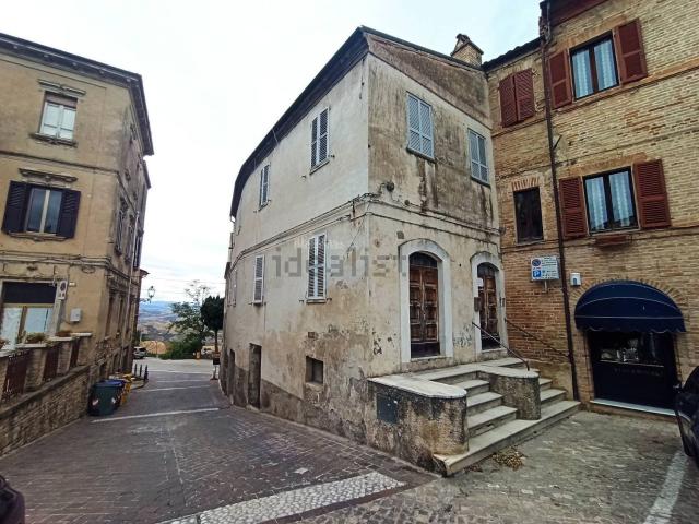 Villetta indipendente in vendita di 230 m² in Largo Giuseppe Speranza