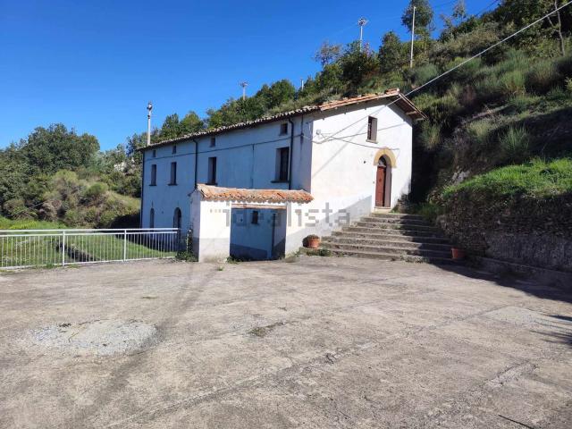 Villetta indipendente in vendita di 230 m² in Località Manche
