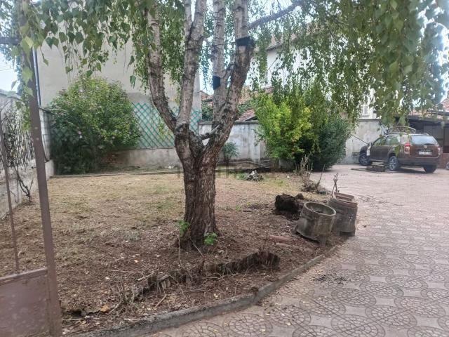 Villetta indipendente in vendita di 231 m² in Via Cavallotti, 2
