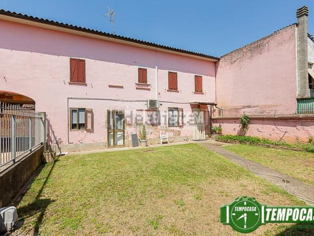 Villetta indipendente in vendita di 231 m² in Via Camillo Benso Conte di Cavour