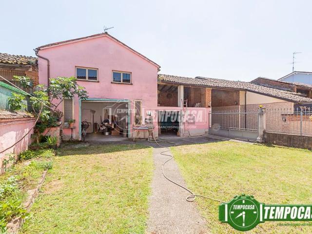 Villetta indipendente in vendita di 231 m² in Via Camillo Benso Conte di Cavour