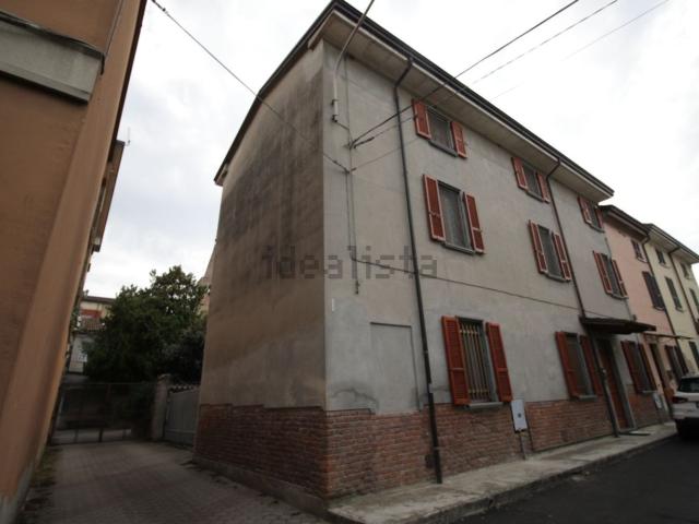 Villetta indipendente in vendita di 232 m² in Via Cirenaica