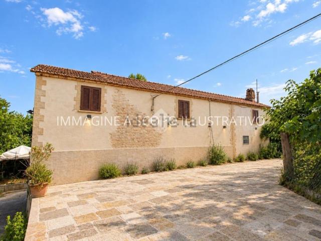 Villetta indipendente in vendita di 232 m² in Via San Giuseppe, 32