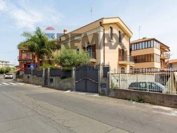 Lineri, Catania Sicilia, Sicilia