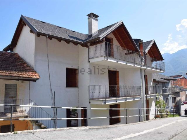Villetta indipendente in vendita di 233 m² in Via Paolo Marino