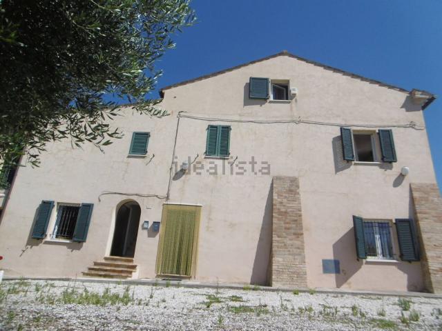 Villetta indipendente in vendita di 233 m² in Contrada Poggio
