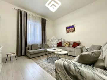 Villetta bifamiliare in vendita di 234 m² in Via delle Rose, 4