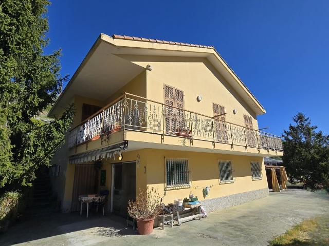 Villetta indipendente in vendita di 234 m² in Strada Vicinale Costa Fallita, 25