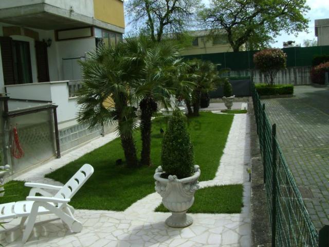 Villetta indipendente in vendita di 235 m²