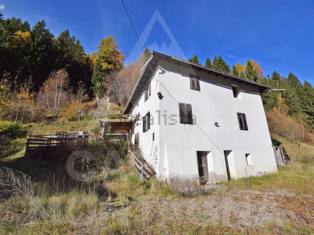 Villetta indipendente in vendita di 235 m²