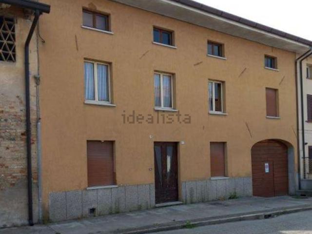 Villetta indipendente in vendita di 235 m² in Via Gorizia, 8