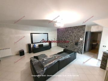 Villetta indipendente in vendita di 235 m² in Via Fiume, 29