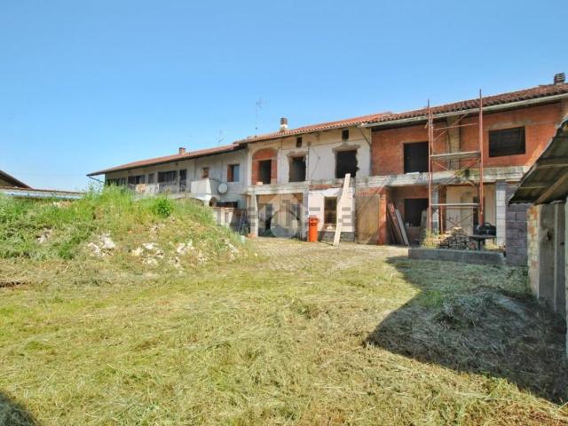 Villetta indipendente in vendita di 235 m² in Via Sant&apos Emiliano, 29