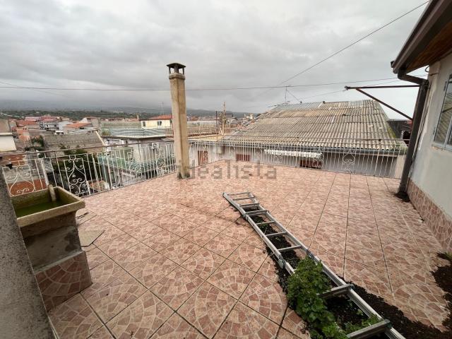 Villetta indipendente in vendita di 235 m² in Via P. Bonanno, 2