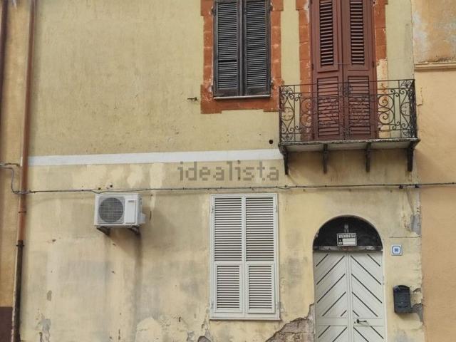 Villetta indipendente in vendita di 235 m² in Via Vittorio Emanuele, 80
