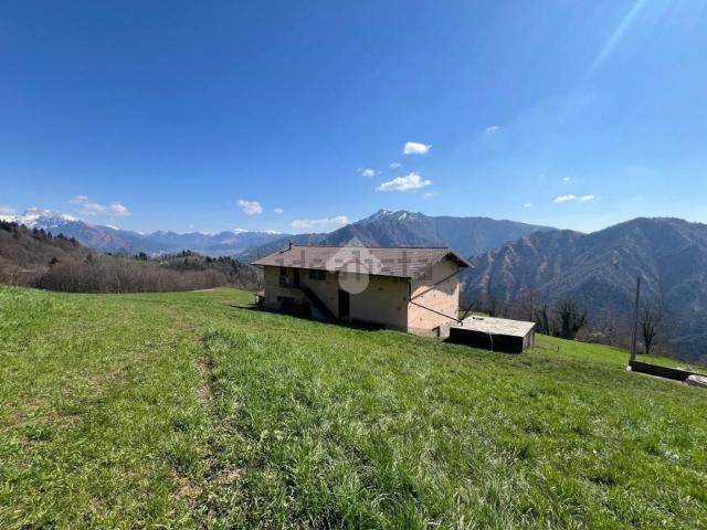 Villetta indipendente in vendita di 235 m² in Via Zucco Albe, 4