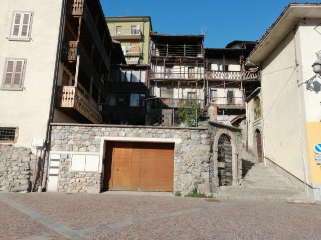 Villetta indipendente in vendita di 235 m² in Piazza s.lorenzo