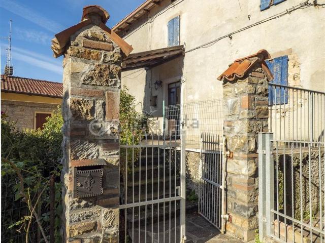 Villetta bifamiliare in vendita di 236 m²