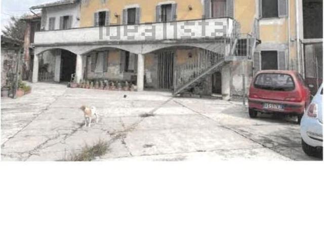 Villetta indipendente in vendita di 236 m² in Via Balzola, 9