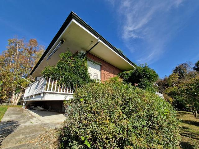 Villetta indipendente in vendita di 236 m² in Strada Revigliasco, 271