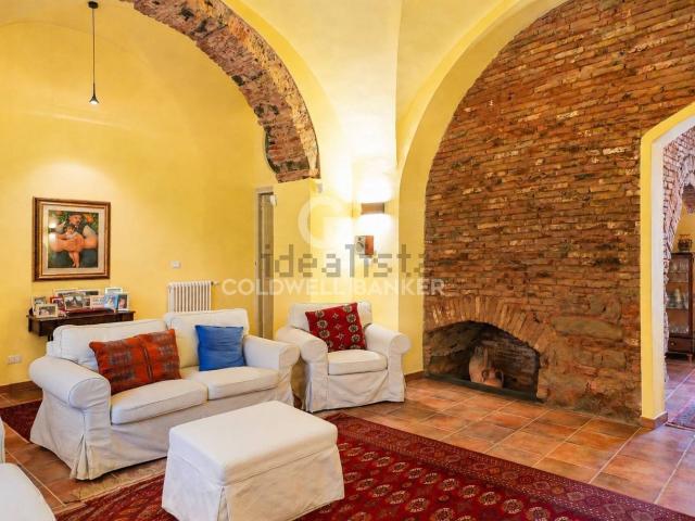Villetta indipendente in vendita di 237 m² in Via Bonaccorsi, 17