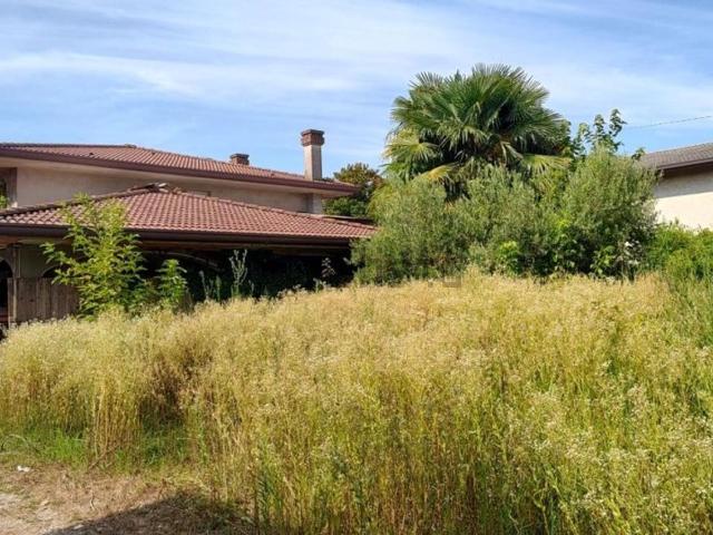 Villetta indipendente in vendita di 237 m² in Via Lova