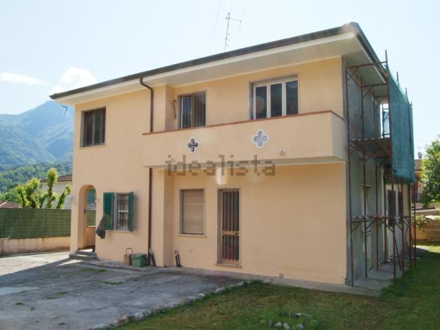 Villetta indipendente in vendita di 237 m² in Via XX Settembre, 118