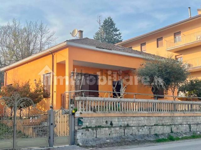 Villetta indipendente in vendita di 237 m² in Via XXIV Maggio, 170