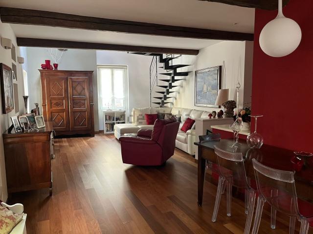 Villetta indipendente in vendita di 237 m² in Corso Giuseppe Garibaldi, 63