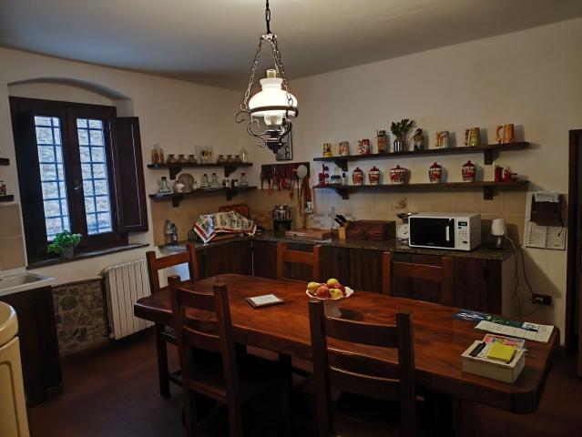 Villetta indipendente in vendita di 237 m² in Piazza Giuseppe Giusti, 55