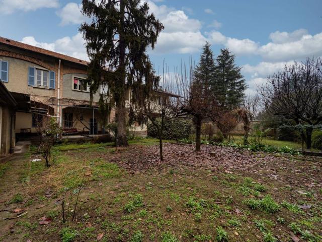 Villetta indipendente in vendita di 238 m² in Via Agrate, 12