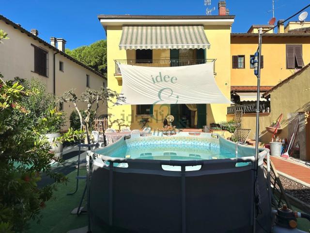 Villetta indipendente in vendita di 238 m² in Via Giovanni Boccaccio