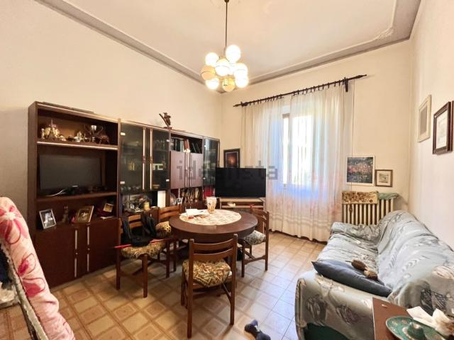 Villetta indipendente in vendita di 238 m² in Via della Lastruccia