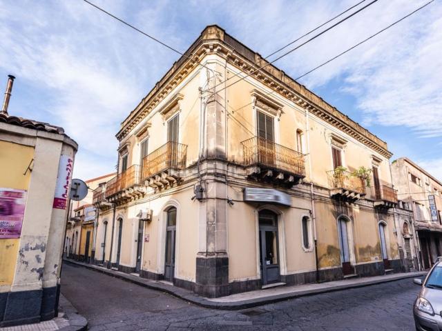 Villetta indipendente in vendita di 238 m² in Via marano