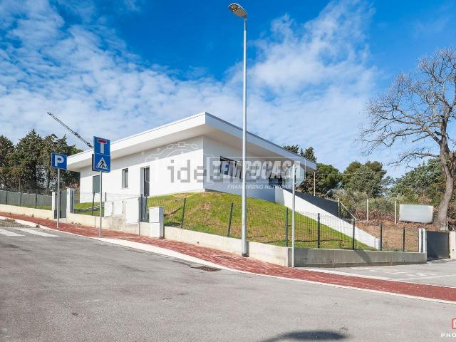 Villetta indipendente in vendita di 239 m² in Via San Giovanni