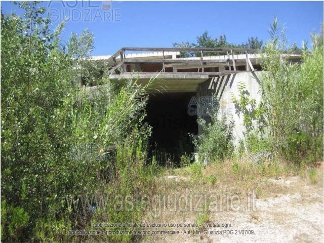 Villetta indipendente in vendita di 2409 m² in Frazione Aspio