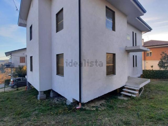 Villetta indipendente in vendita di 240 m²