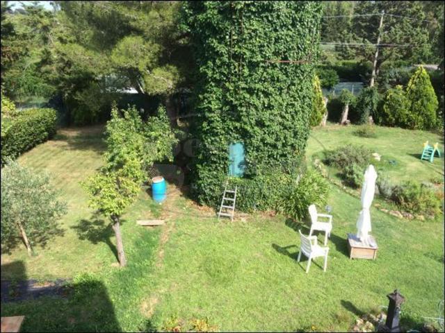 Villetta indipendente in vendita di 240 m²