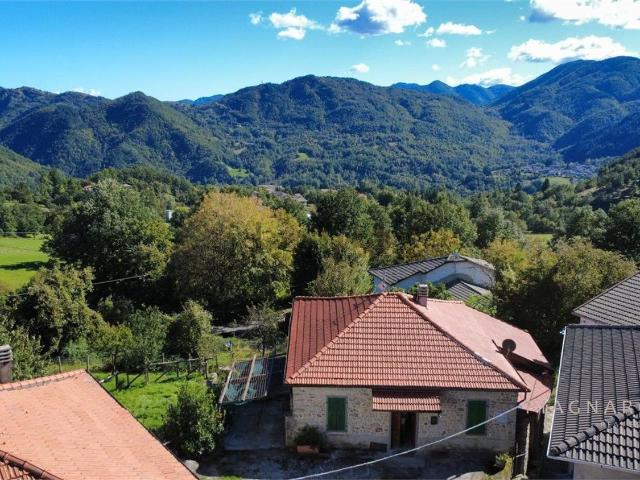Villetta indipendente in vendita di 240 m²