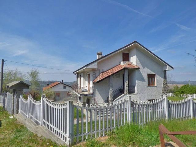 Villetta indipendente in vendita di 240 m²
