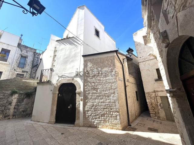Villetta indipendente in vendita di 240 m² in Via Curia, 6