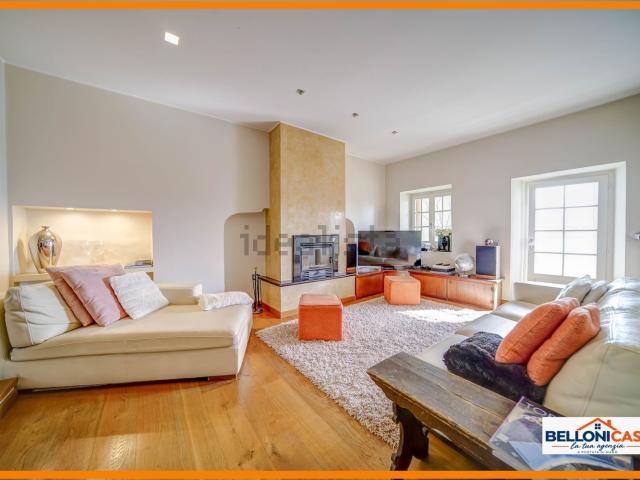 Villetta indipendente in vendita di 240 m² in Via A. Bianchi