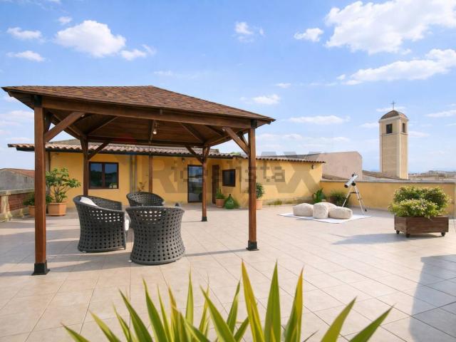 Villetta indipendente in vendita di 240 m² in Via G. Mameli, 2