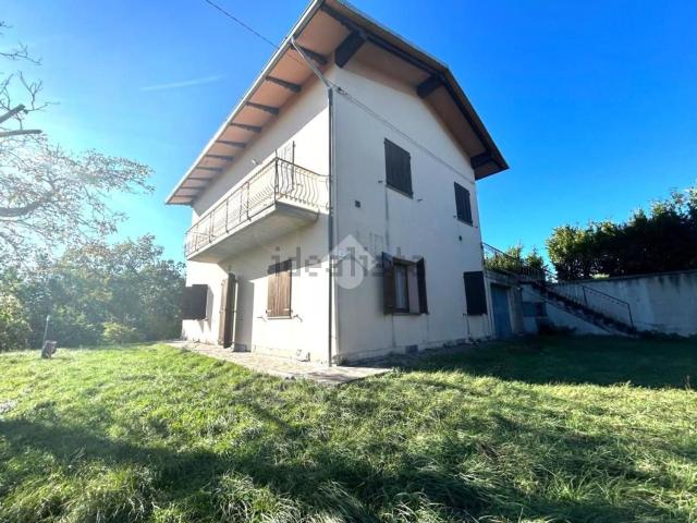 Villetta indipendente in vendita di 240 m² in Via Gorizia, 10