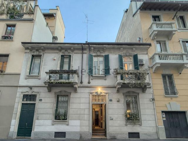 Villetta indipendente in vendita di 240 m² in Via Gabriele Falloppio, 12