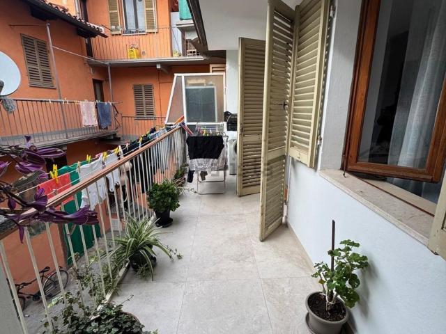 Villetta indipendente in vendita di 240 m² in Via Garibaldi