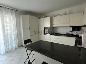 Villetta indipendente in vendita di 240 m² in Via Don Lorenzo Milani