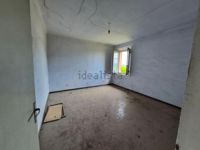 Villetta indipendente in vendita di 240 m² in Via Don Romeo Bagattoni